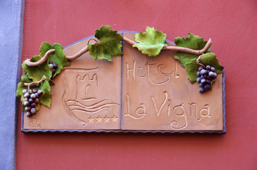 Albergo 'La Vigna' Procida Buitenkant foto